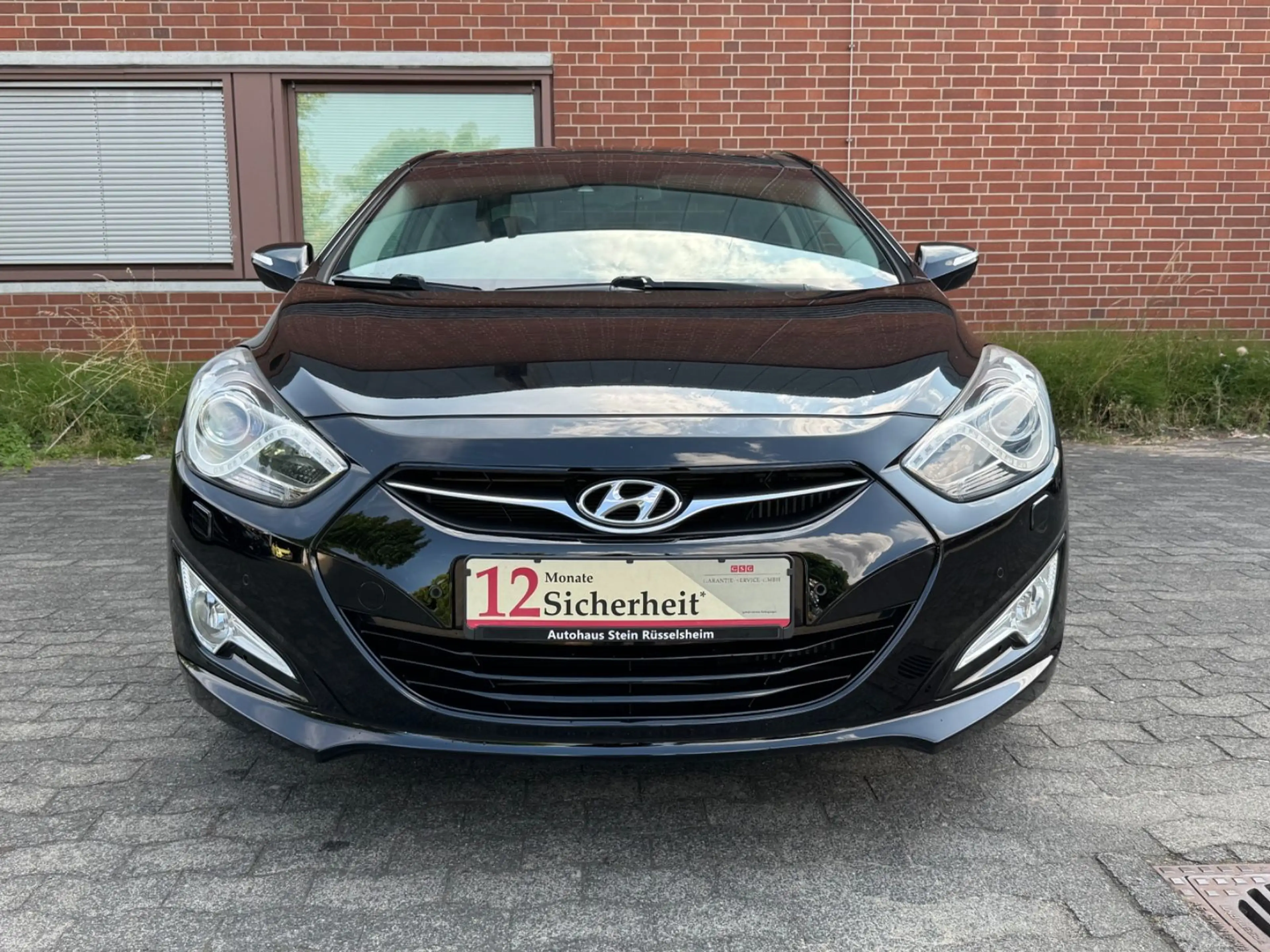 Hyundai i40 Premium *PANO*LEDER*KAMERA*XENON*TEMPO*NAVI* — photo 2