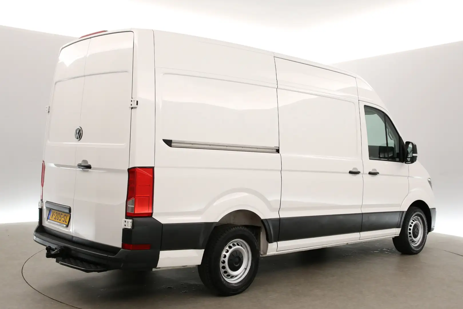 Volkswagen Crafter 35 2.0 TDI L3H3 177PK 3500KG Trekgew. Trekhaak Air Wit - 2
