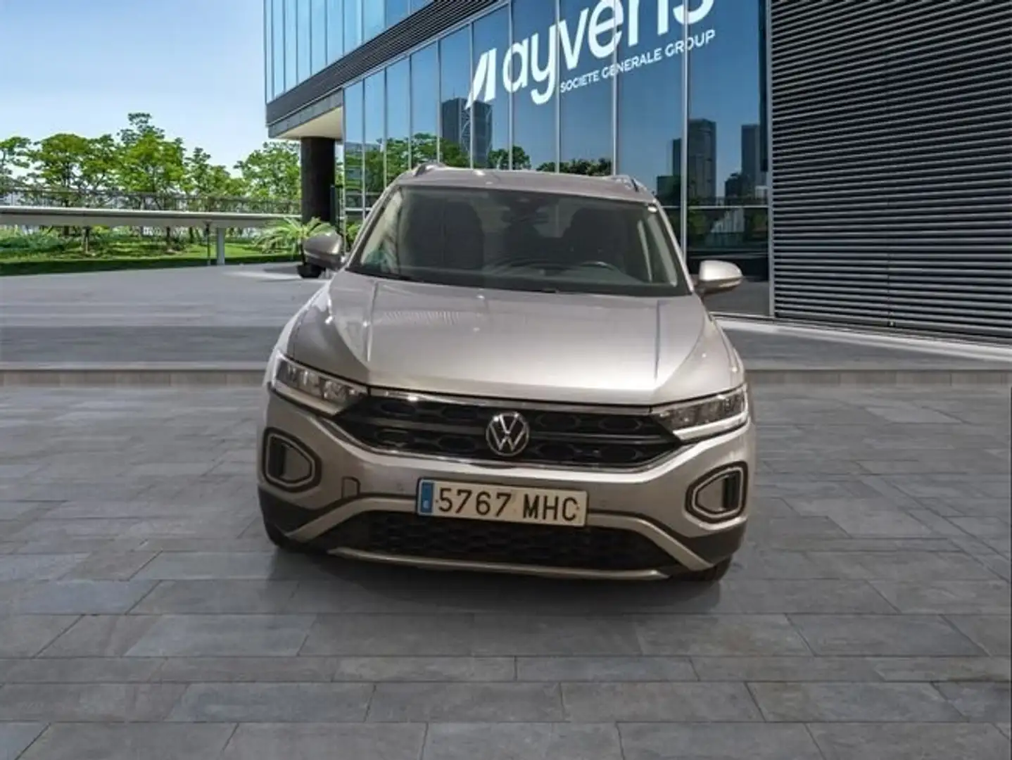 Volkswagen T-Roc 2.0TDI Life 85kW Plateado - 2