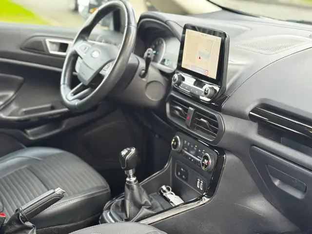 Ford EcoSport view 30