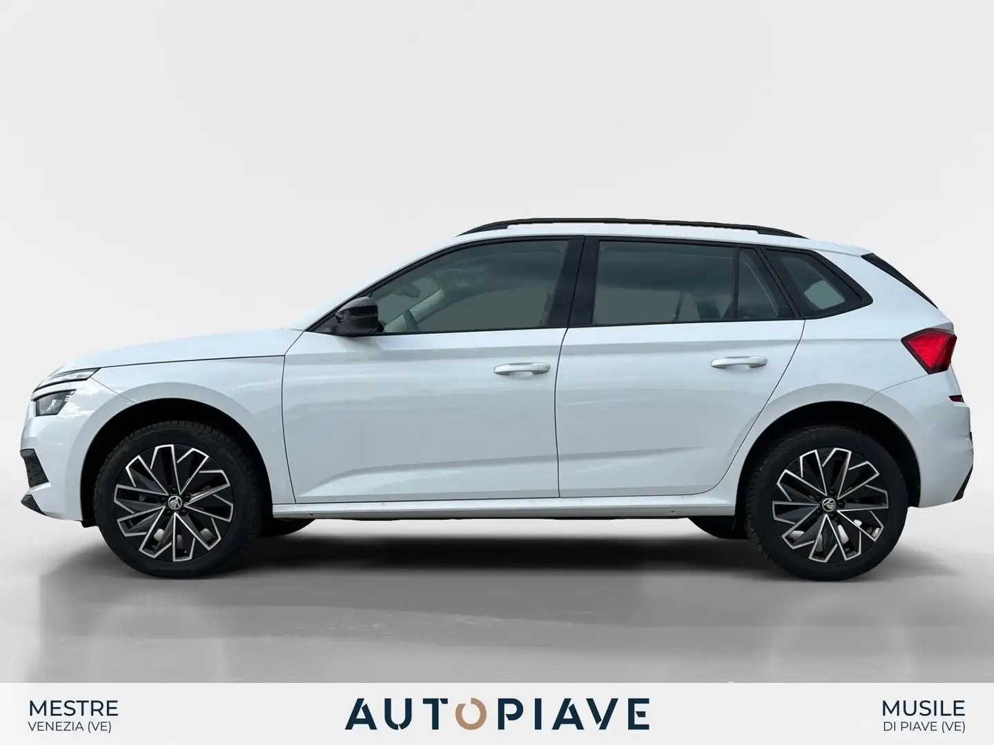 Skoda Kamiq 1.0 TSI 110 CV DSG Black Dots Bianco - 2