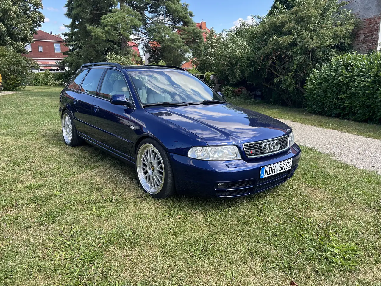 Audi S4 Avant 2.7 quattro Facelift Santorinblau Recaro TÜV, foto 1