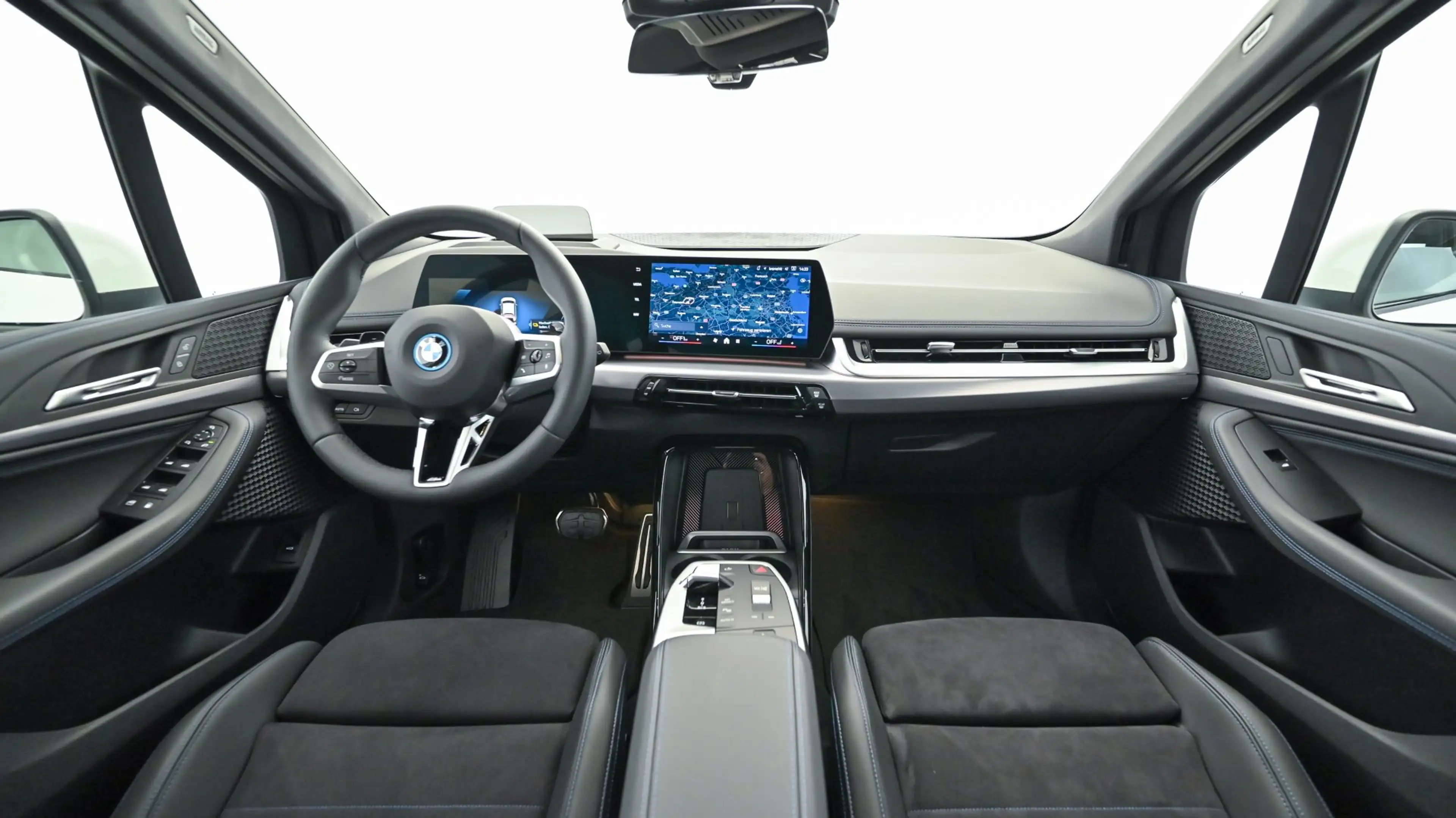 BMW 225 e xDrive M-Sportpaket — photo 14