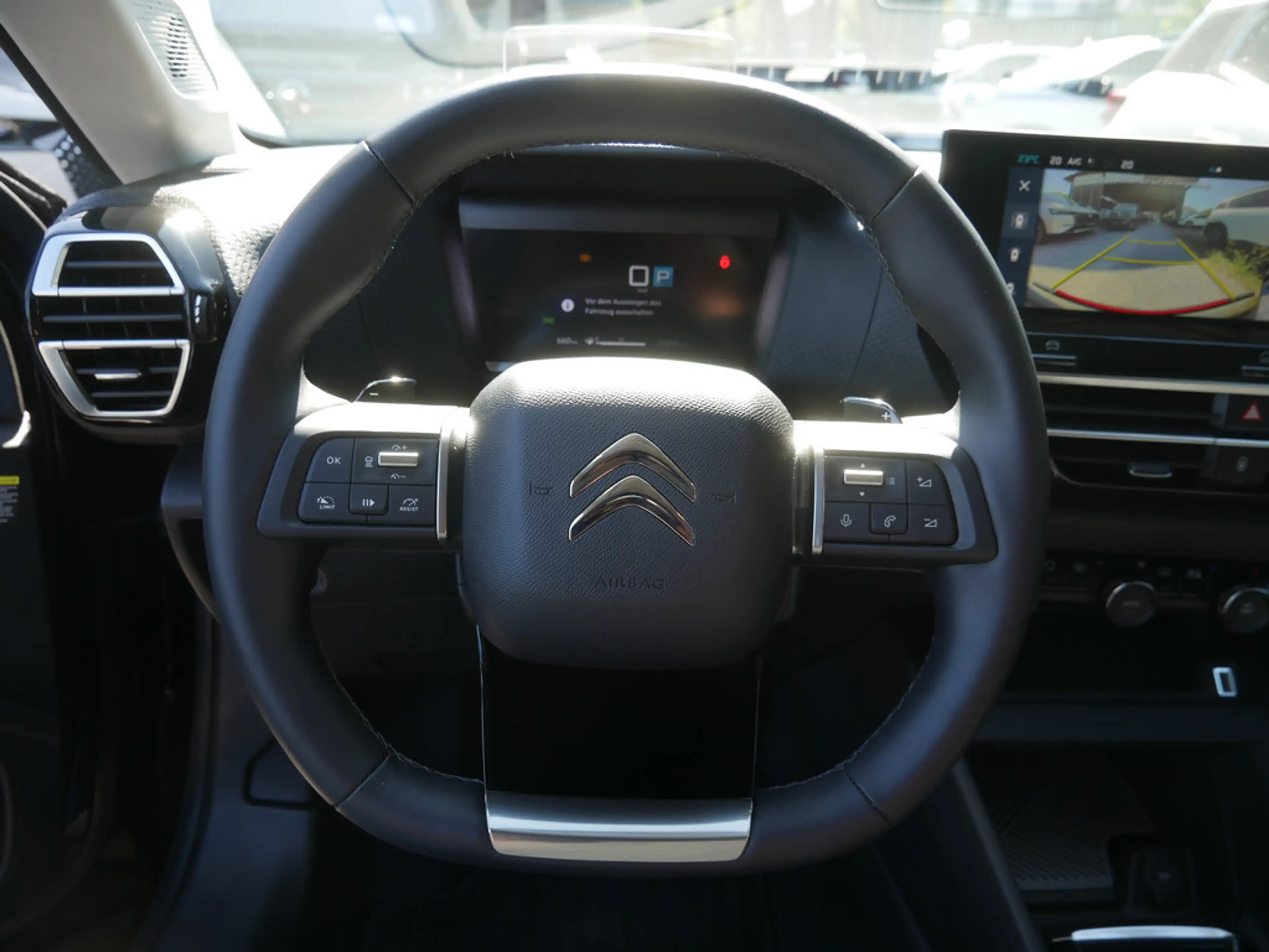 Citroen C4 PureTech 130 Max SHZ NAVI ACC HUD LED 360° — photo 8