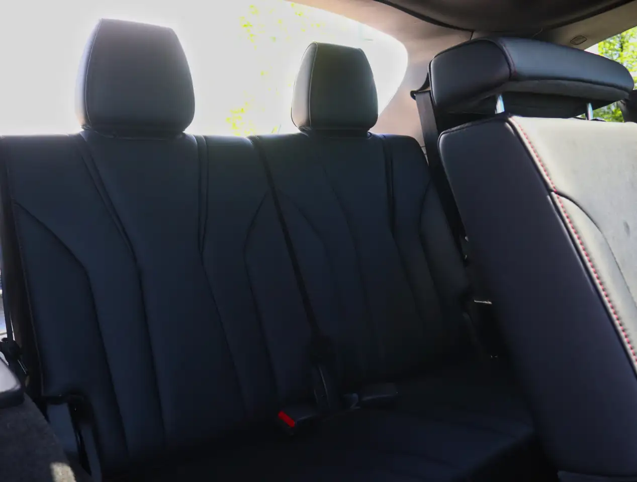 Acura MDX снимка Acura MDX