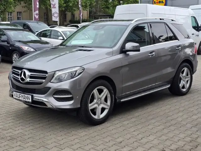 Mercedes-Benz GLE 350 d 4Matic NAV SCHIEBEDACH LED SHZ Motorschaden
