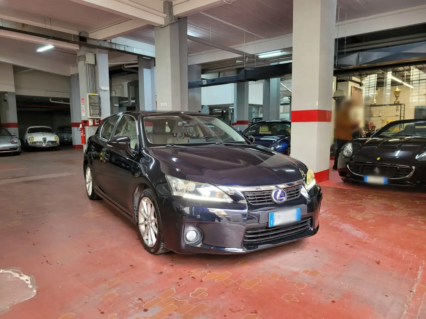 Lexus CT 200h CT 2010 1.8 Luxury cvt Синій - 1