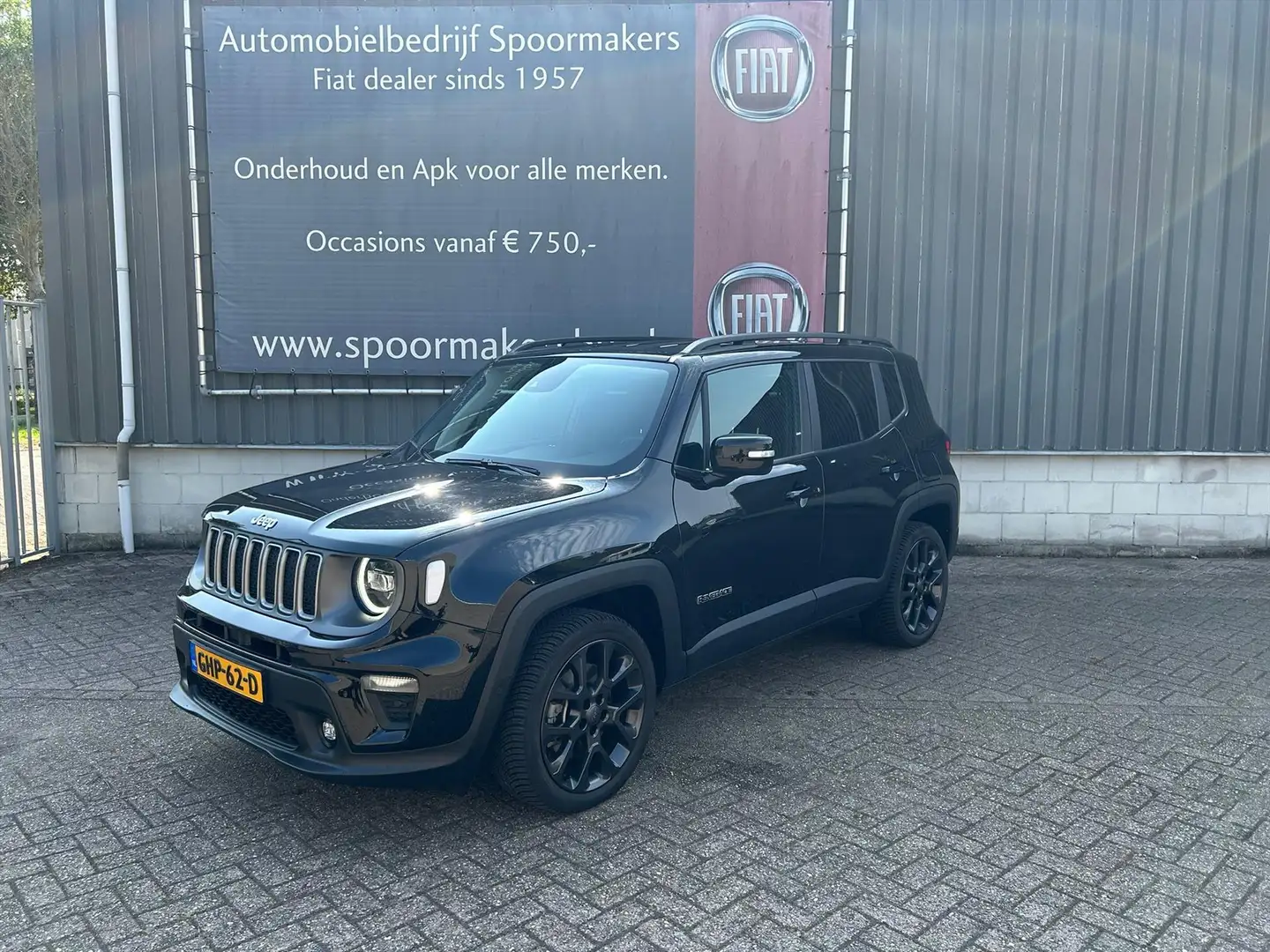 Jeep Renegade 1.3T 4xe 190pk Plug-in Hybrid 4WD Aut Limited Busi Zwart - 1