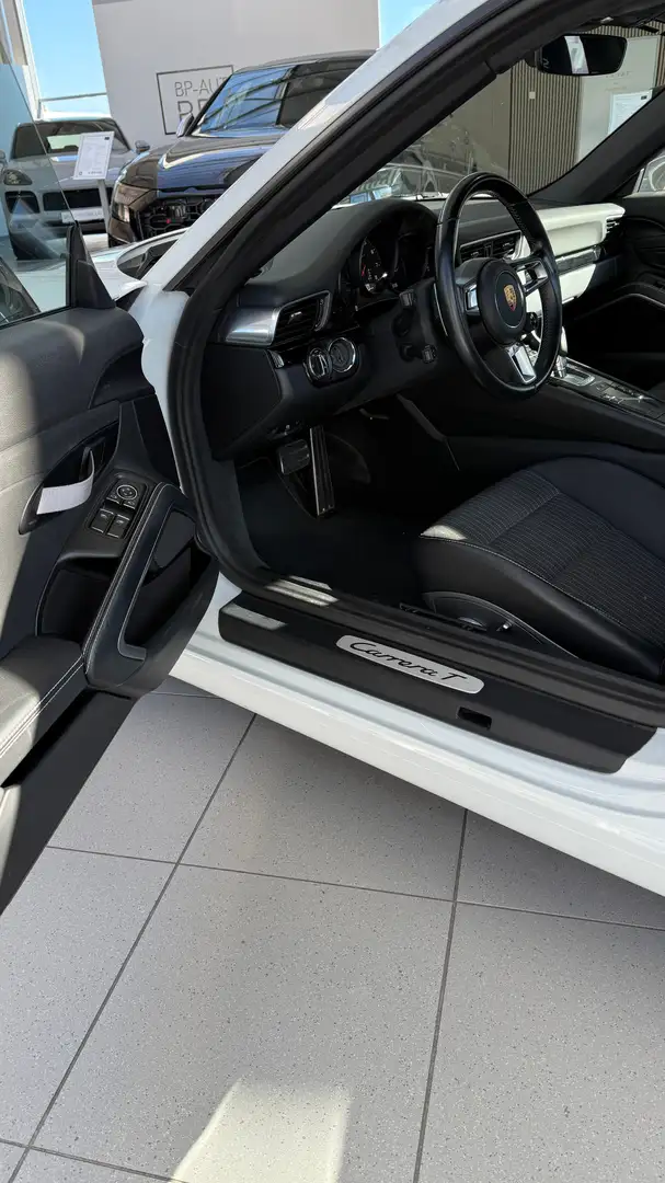 Porsche 991 Carrera T Coupe // perfekte Historie // Weiß - 2