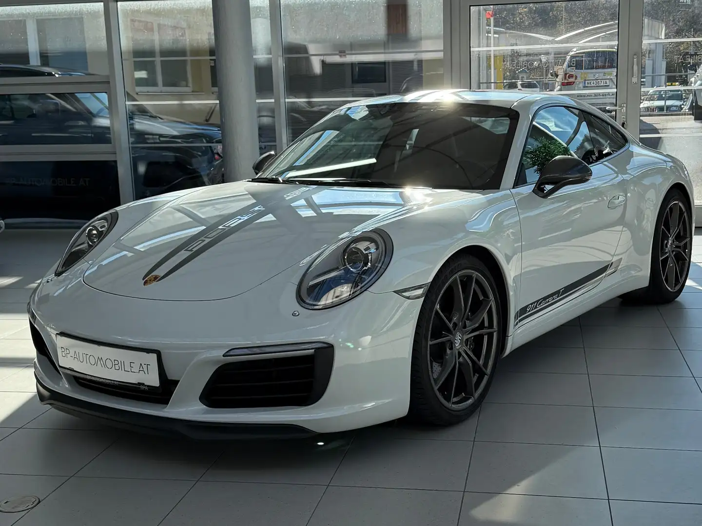 Porsche 991 Carrera T Coupe // perfekte Historie // Weiß - 1