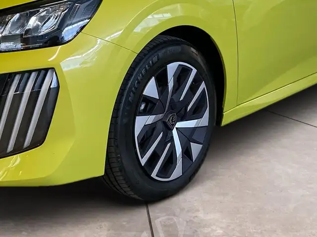 Peugeot 208 view 15