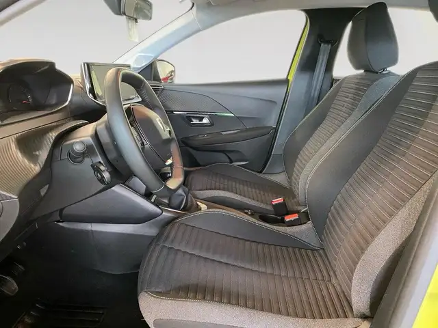 Peugeot 208 view 7