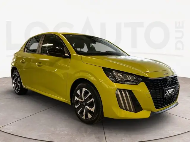 Peugeot 208 view 3