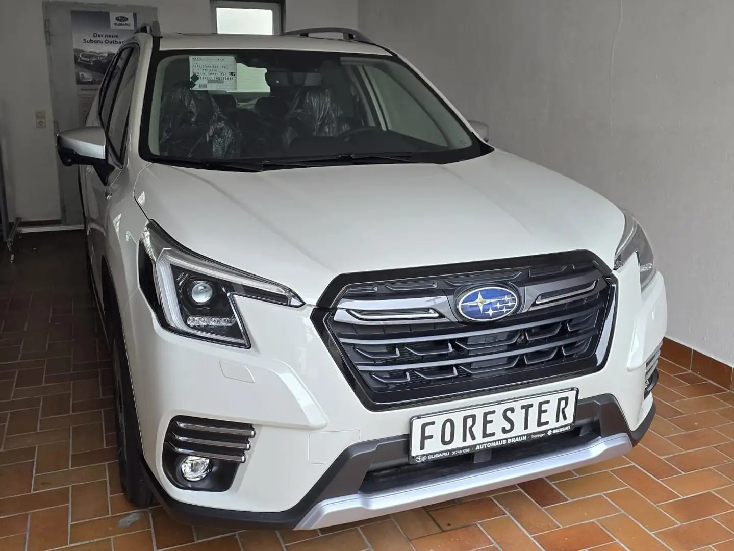 Subaru Forester 2.0ie Platinum Wit - 2