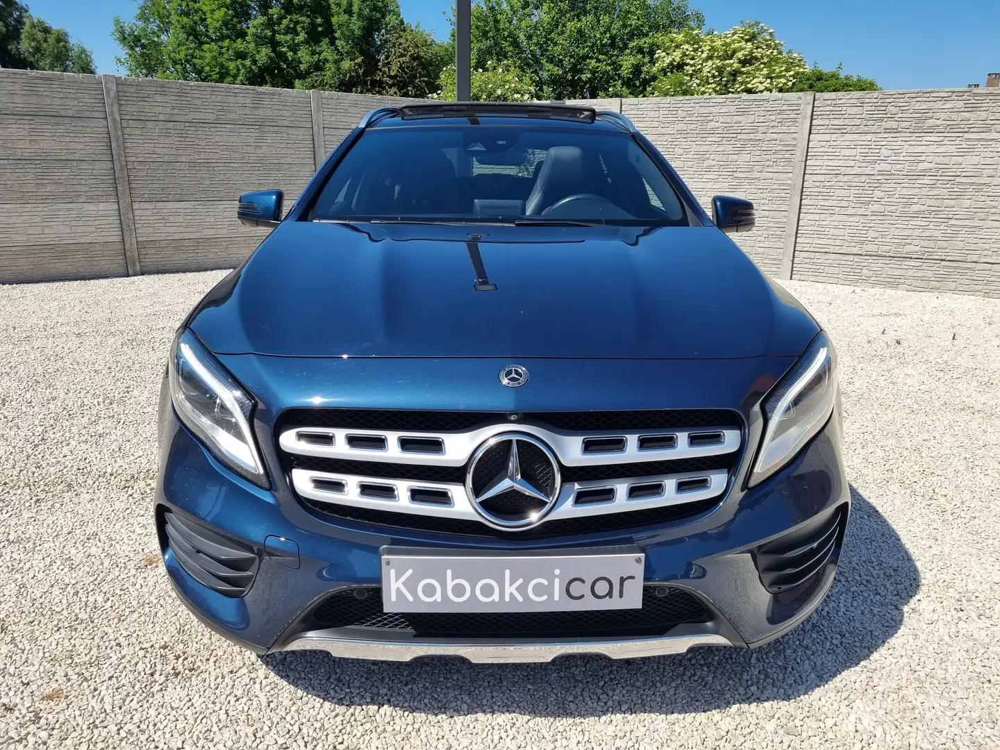 Mercedes-Benz GLA 220 PACK AMG// FULL OPTION//CAMERA//GPS//GARANTIE 12M Grijs - 2