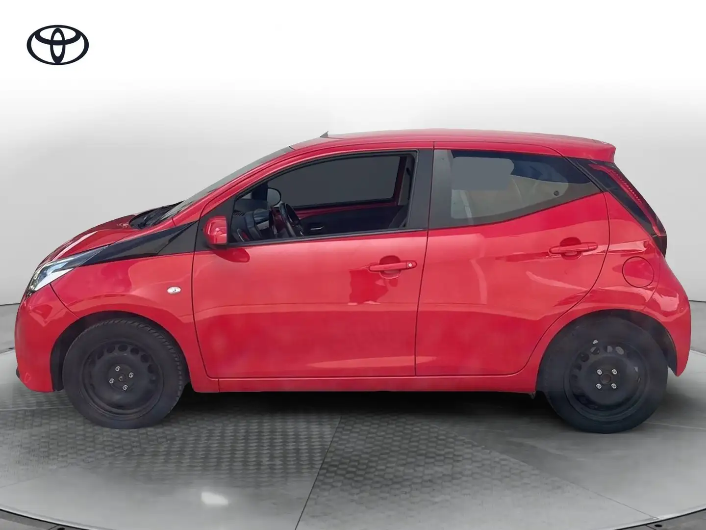 Toyota Aygo Aygo Connect 1.0 VVT-i 72 CV 5 porte x-play Rot - 2