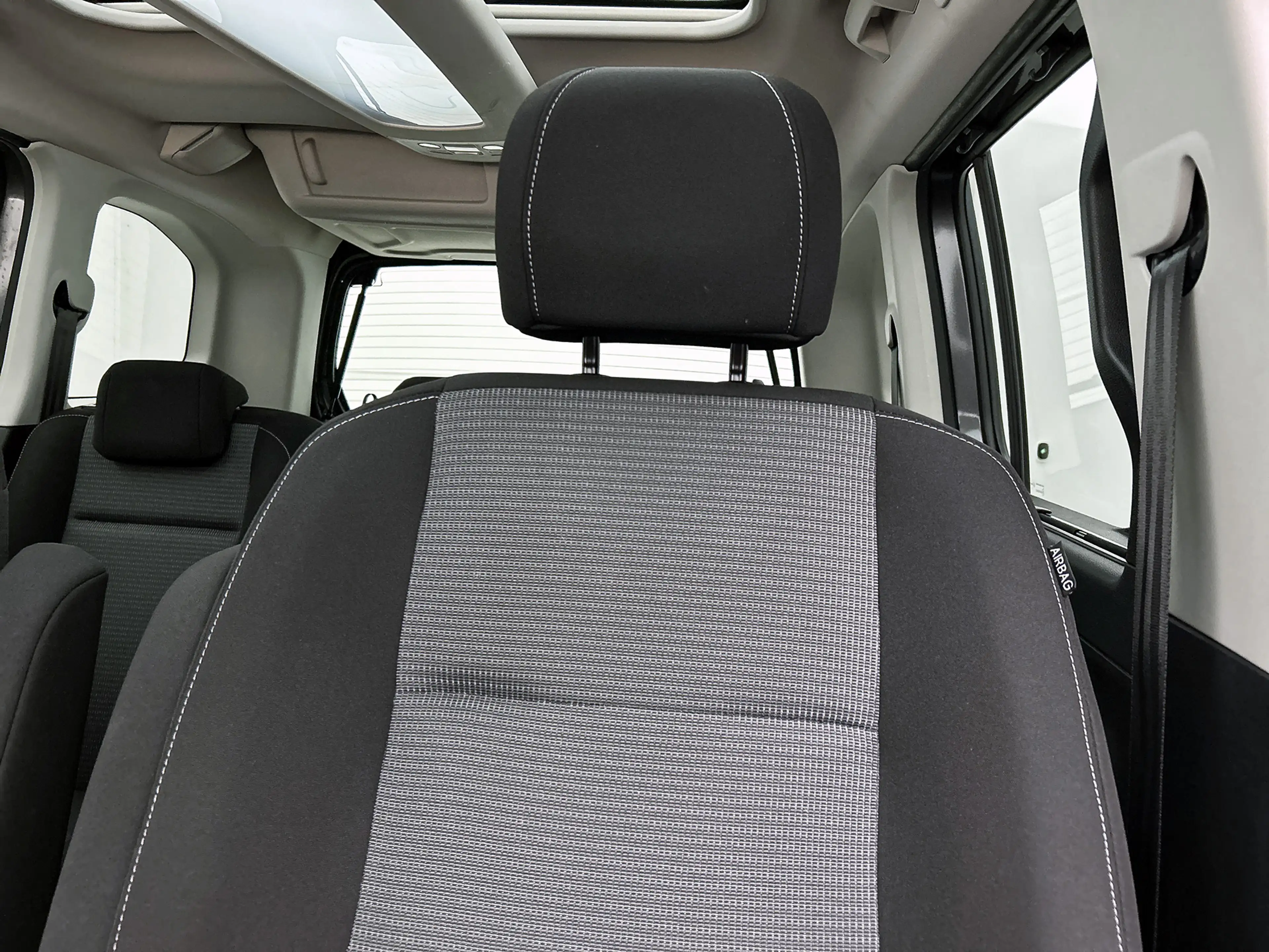 Toyota Proace City Verso 1.2 Turbo Dynamic | Trekhaak | Panoramadak | — photo 32