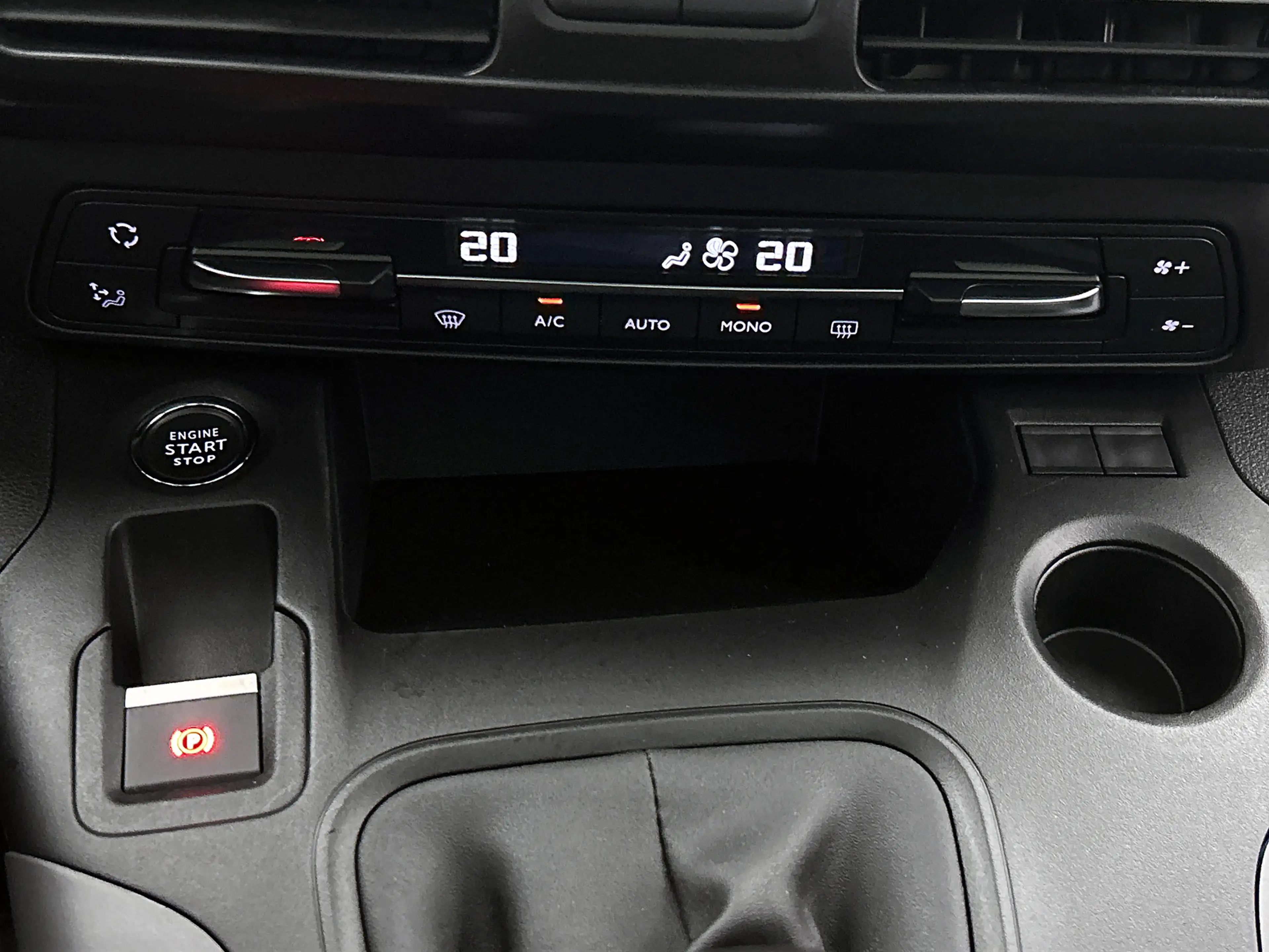 Toyota Proace City Verso 1.2 Turbo Dynamic | Trekhaak | Panoramadak | — photo 12