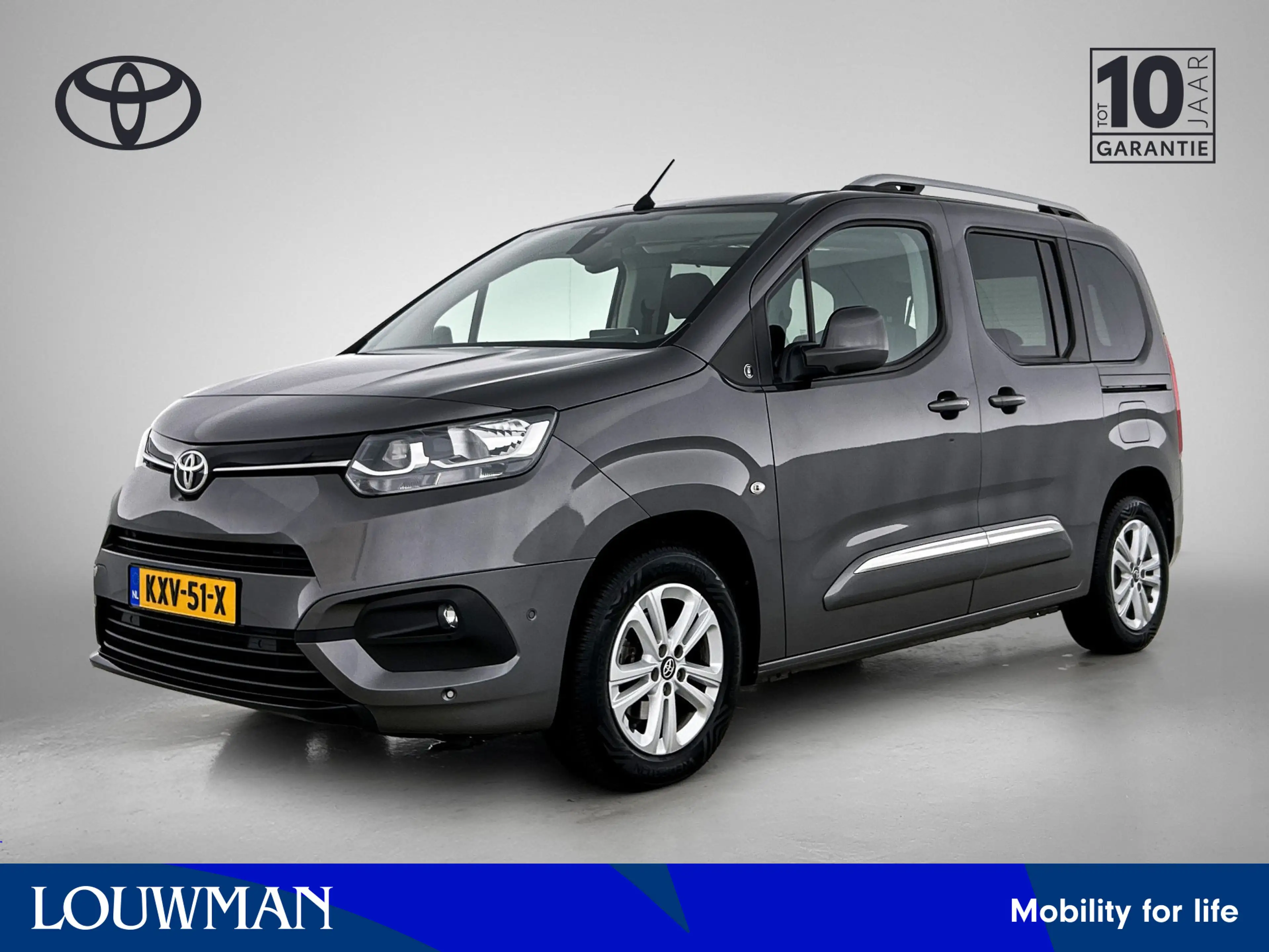 Toyota Proace City Verso 1.2 Turbo Dynamic | Trekhaak | Panoramadak |