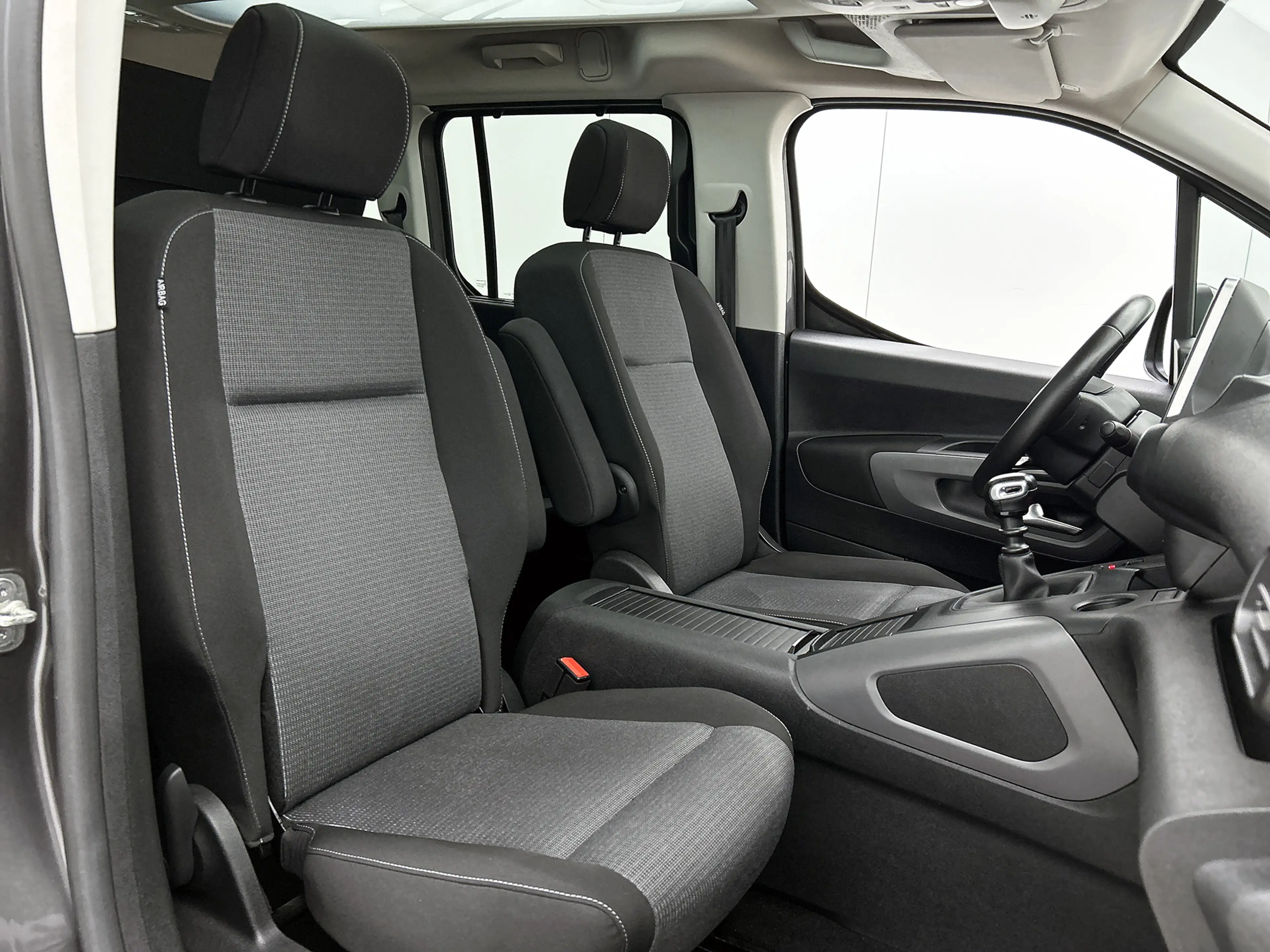 Toyota Proace City Verso 1.2 Turbo Dynamic | Trekhaak | Panoramadak | — photo 33