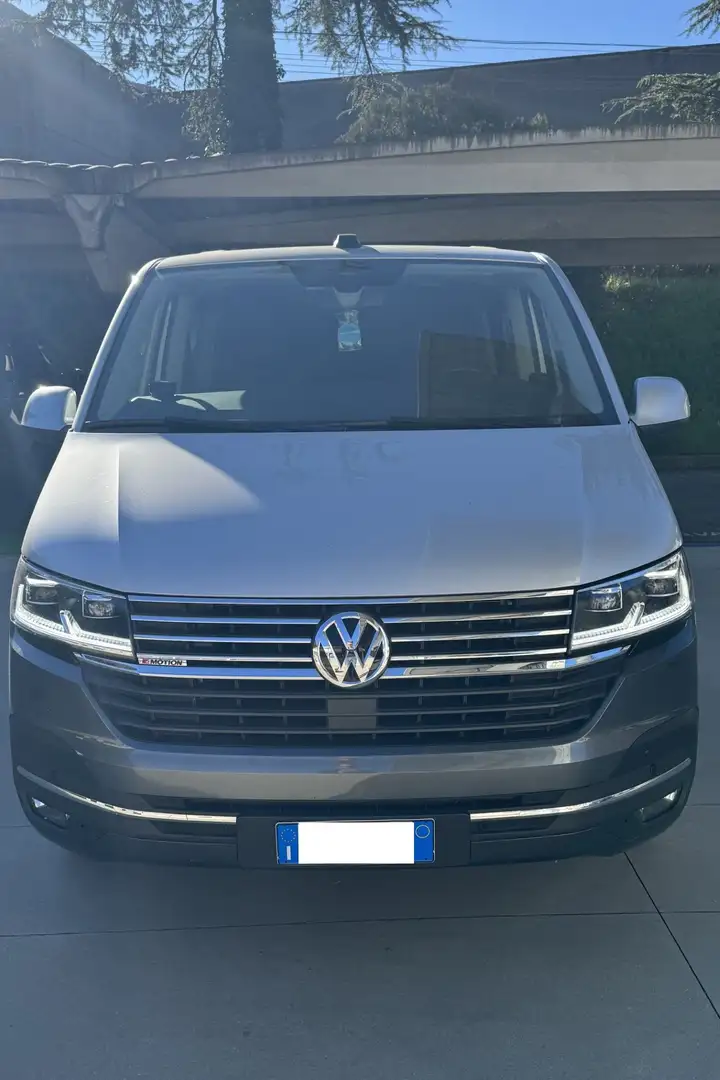 Volkswagen T6.1 Multivan Multivan T6.1 2020 2.0 tdi 4motion 150cv dsg Серый - 2