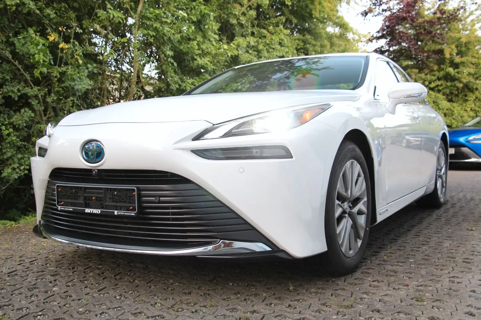 Toyota Mirai II Wasserstoff /JBL/360°/Leder/Carplay/PDC Weiß - 2