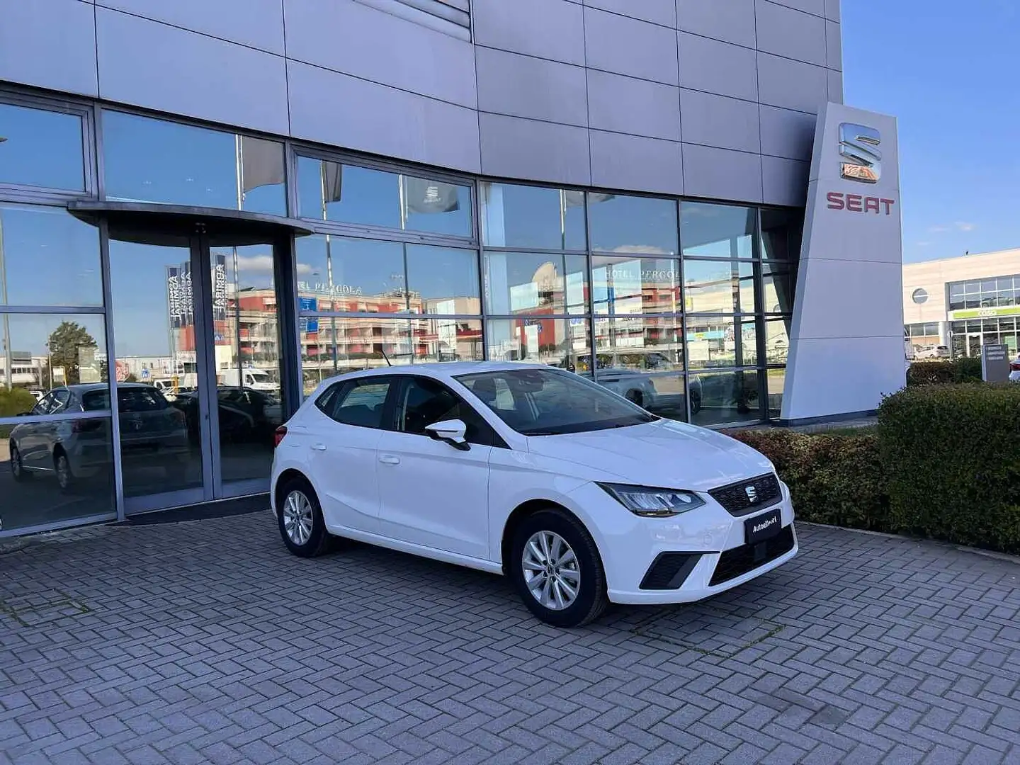 SEAT Ibiza 5ª serie 1.0 TGI 5 porte Style NEOPATENTATI Blanc - 2