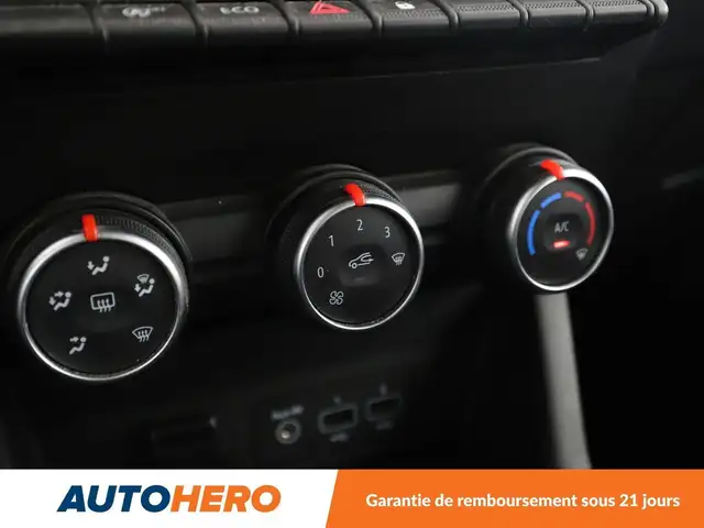 Renault Clio view 25