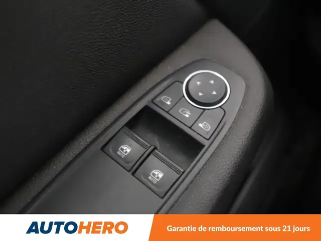 Renault Clio view 30
