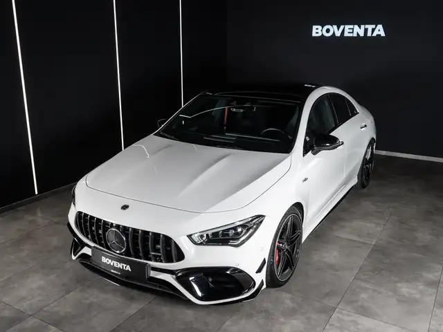 Mercedes-Benz Cla view 3