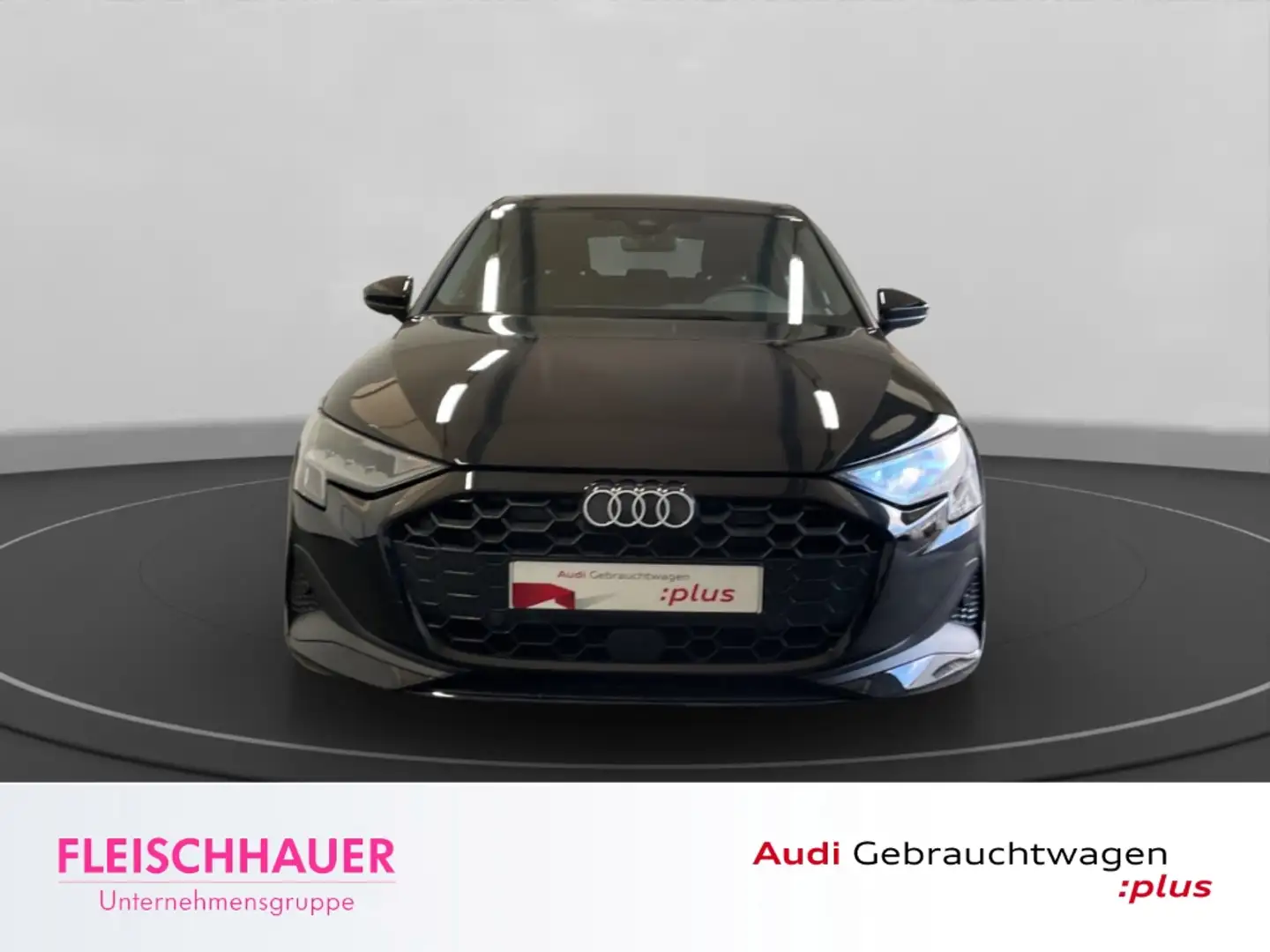 Audi A3 30 TFSI Sportback DSG LED Keyless Navi CarPlay DAB Schwarz - 2