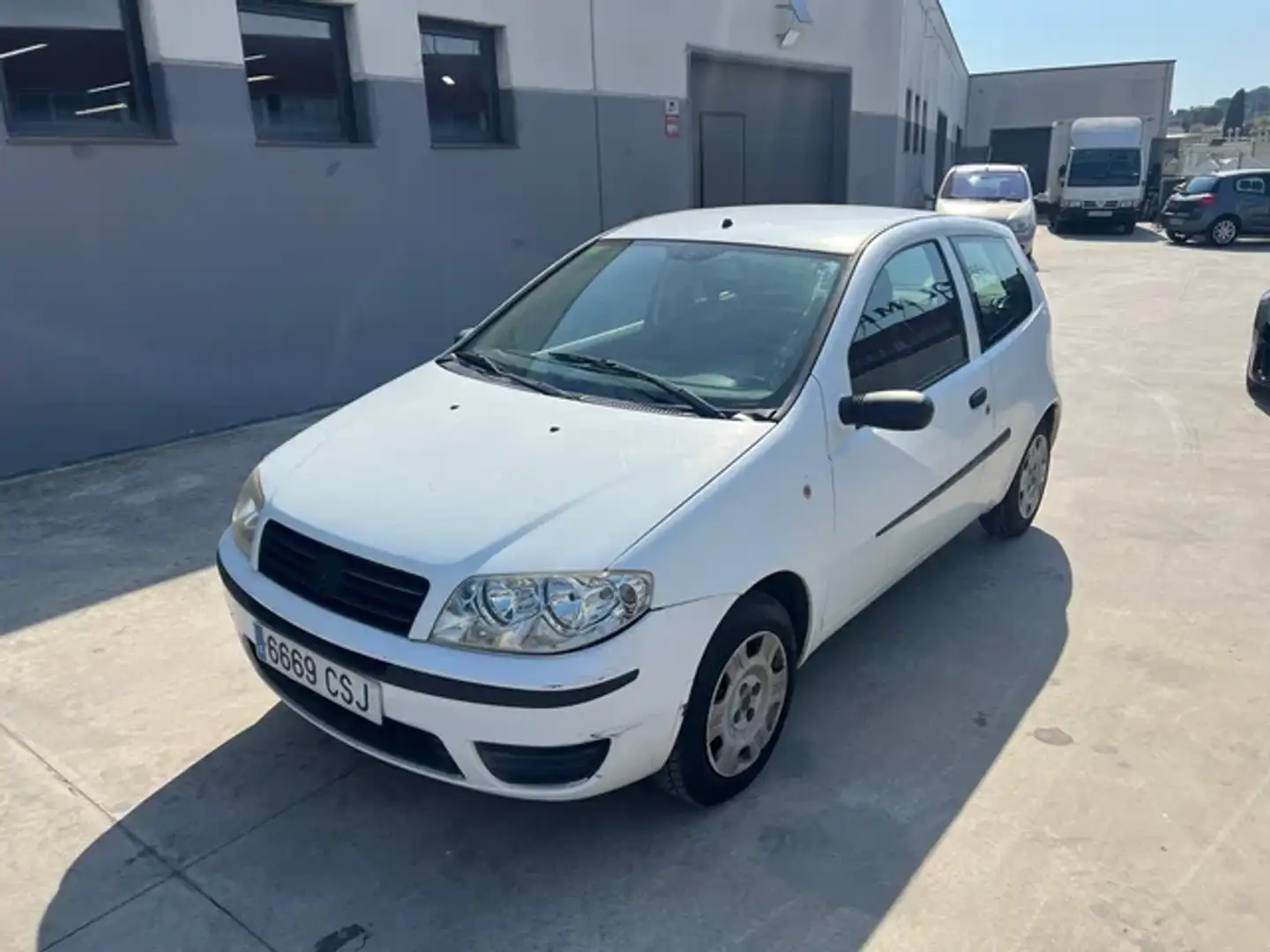Fiat Punto 1.2 Active Blanco - 1