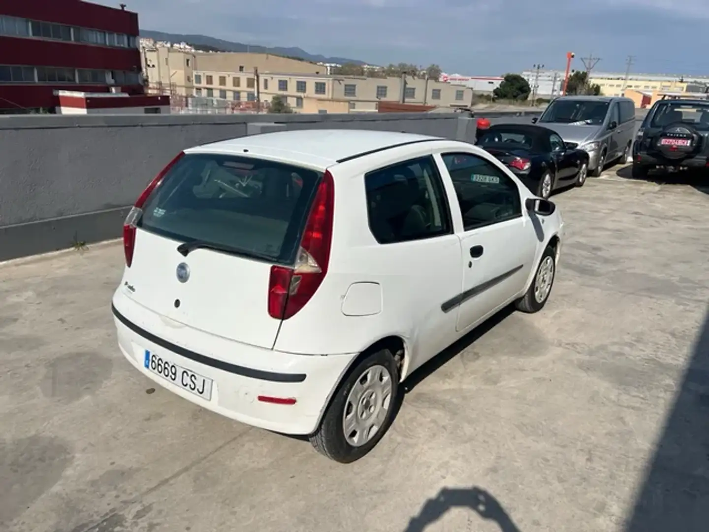 Fiat Punto 1.2 Active Blanco - 2