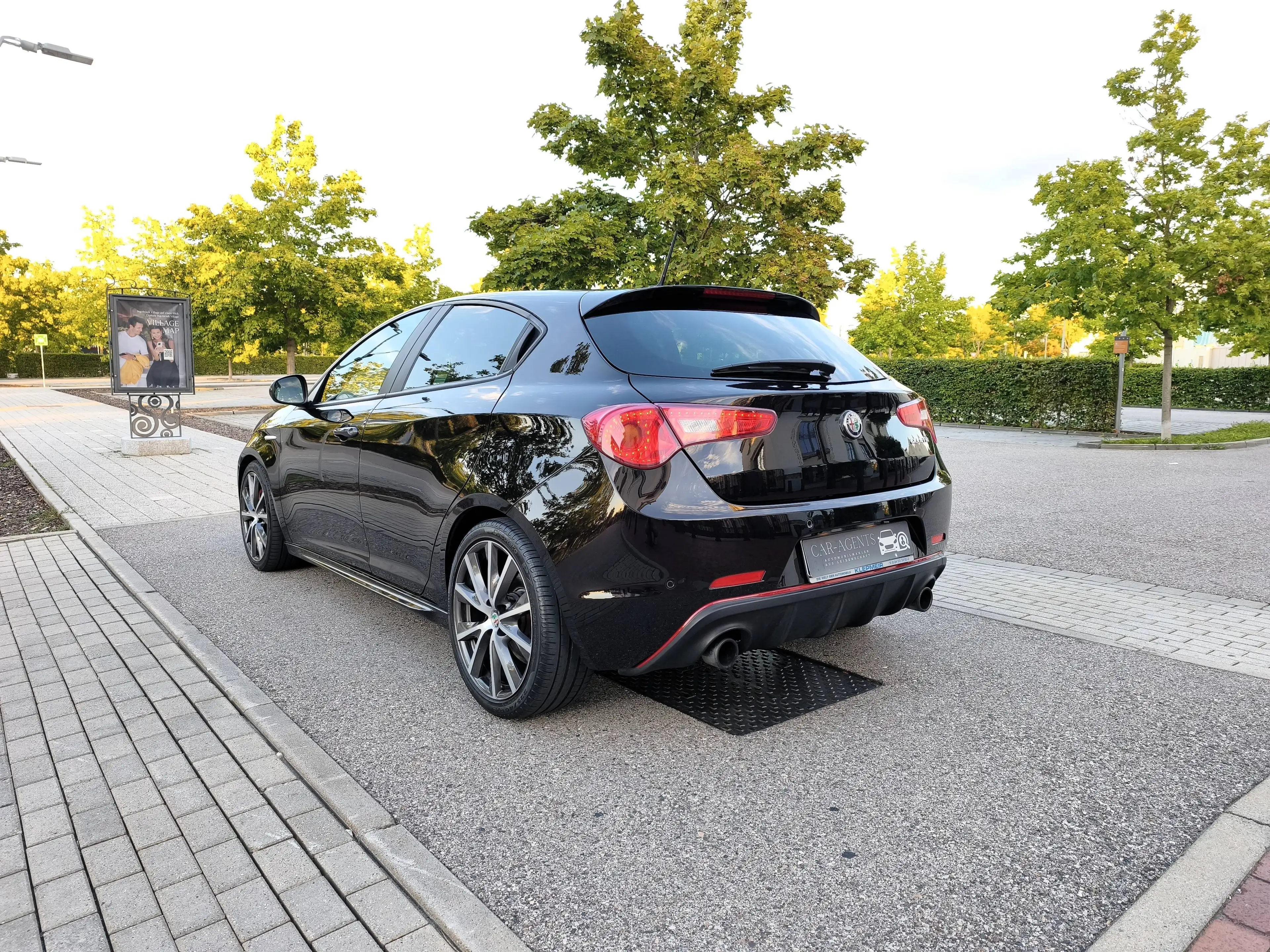 Alfa Romeo Giulietta Veloce 241 PS | 2. Hand | TCT | Sorglos-Paket | Scheckheft | 8-fach — photo 7