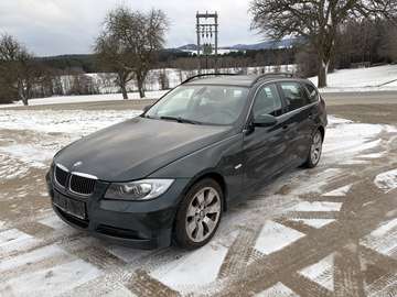 325xi Touring Österreich-Paket