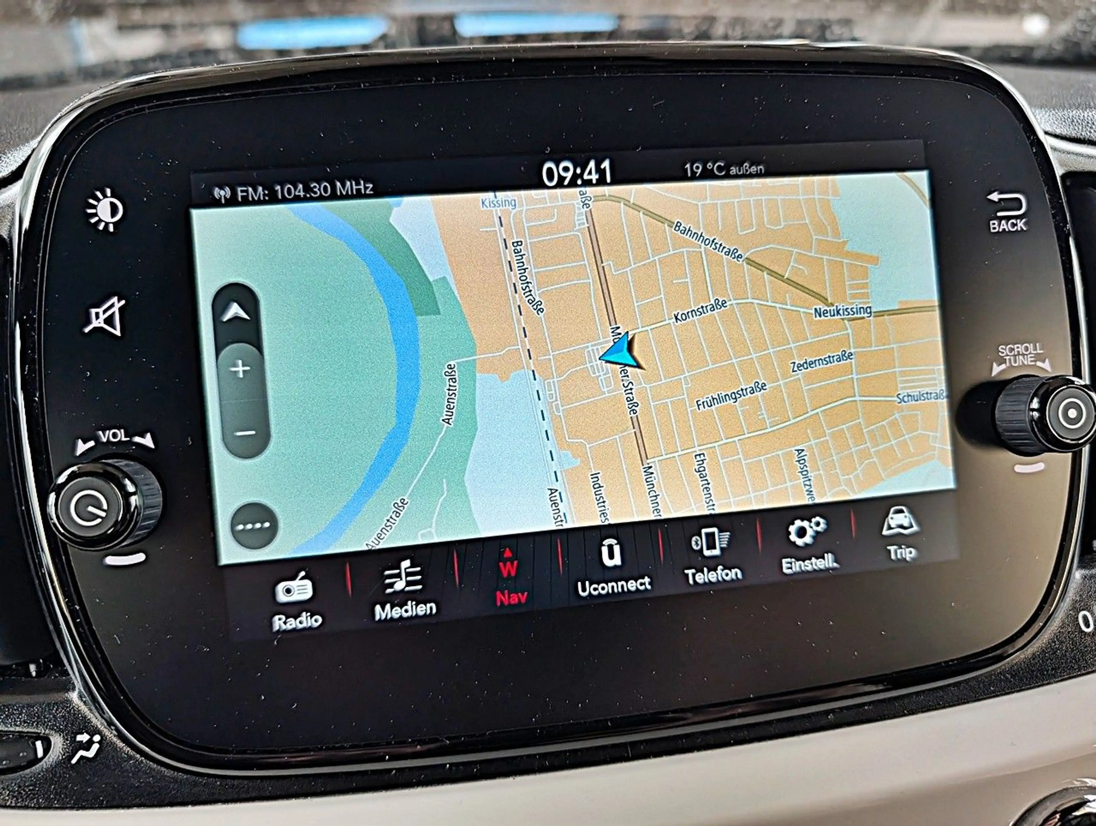 Fiat 500 *NAVI/PDC/ALU/Bluetooth/UConnect/DAB* — photo 12
