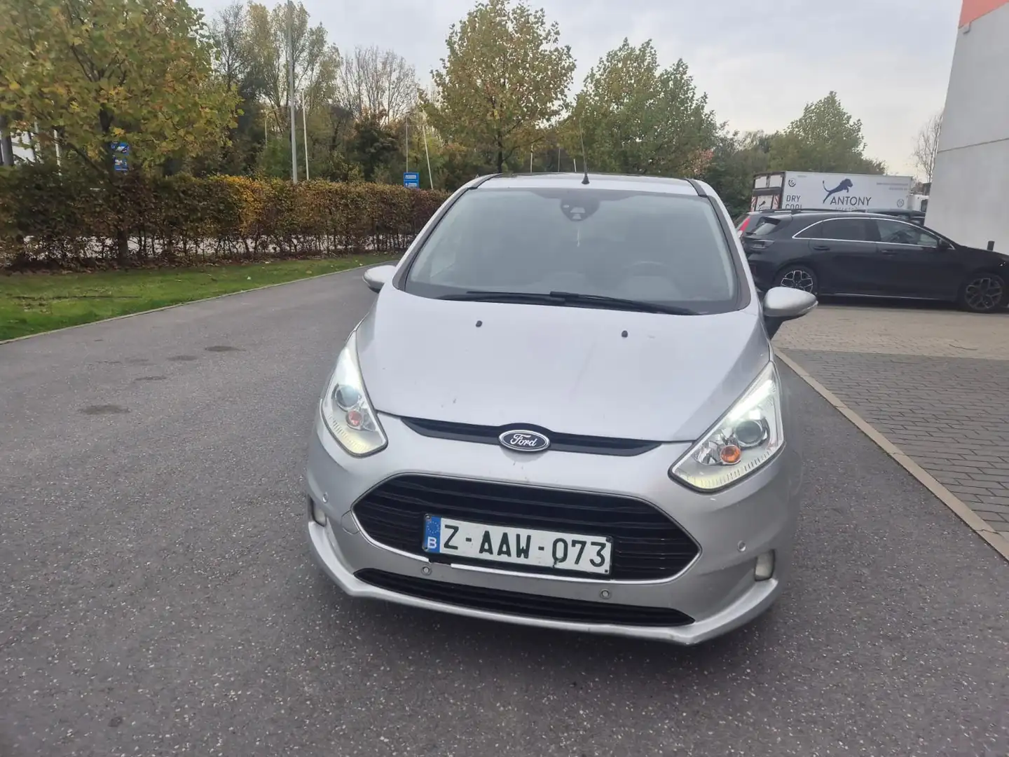 Ford B-Max B-Max 1.6i MARCHAND OU EXPORT. Zilver - 2