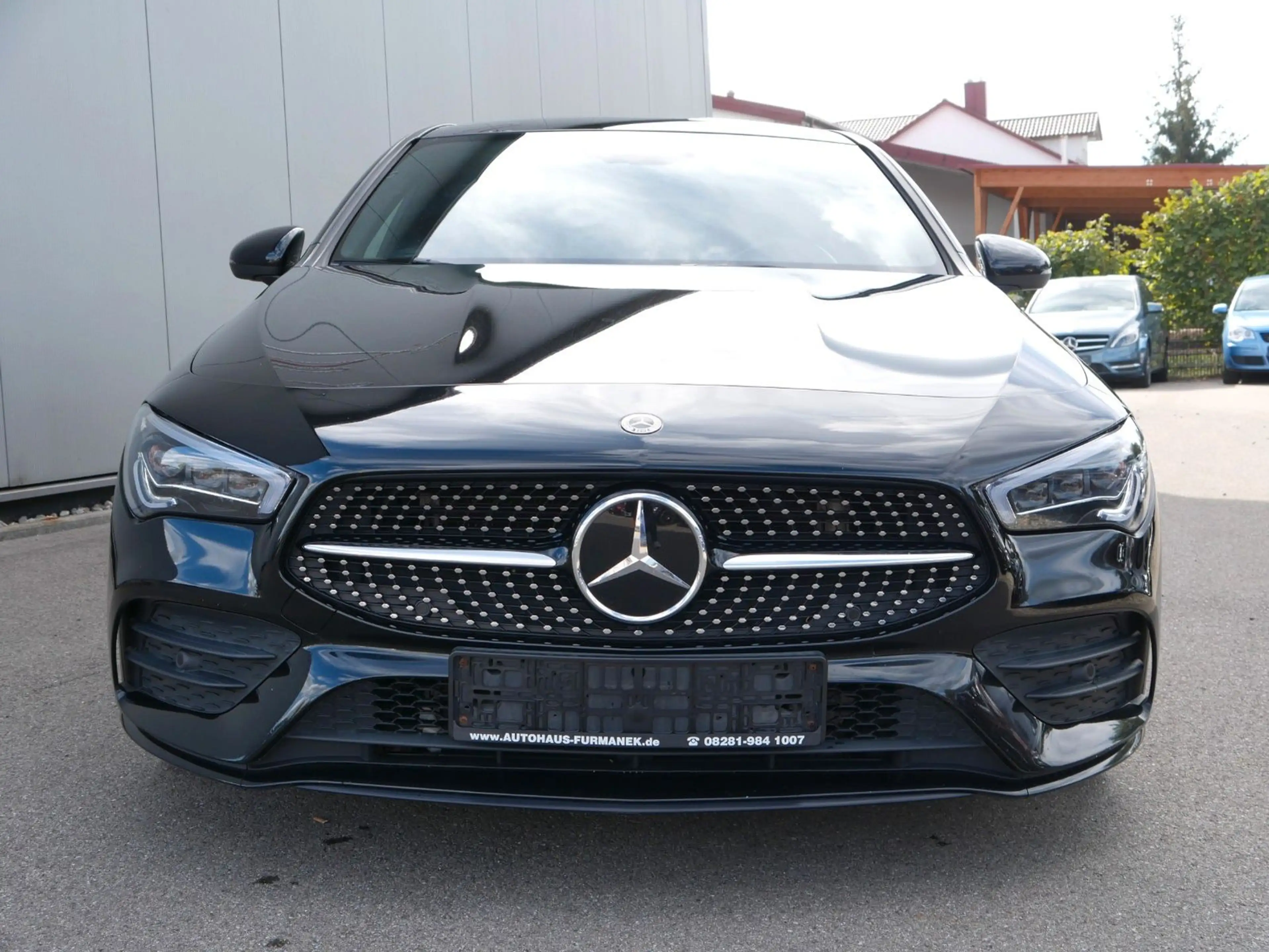 Mercedes-Benz CLA 200 SB AMG-Line NAVI/LED/PANO/RFK/NIGHT — photo 6