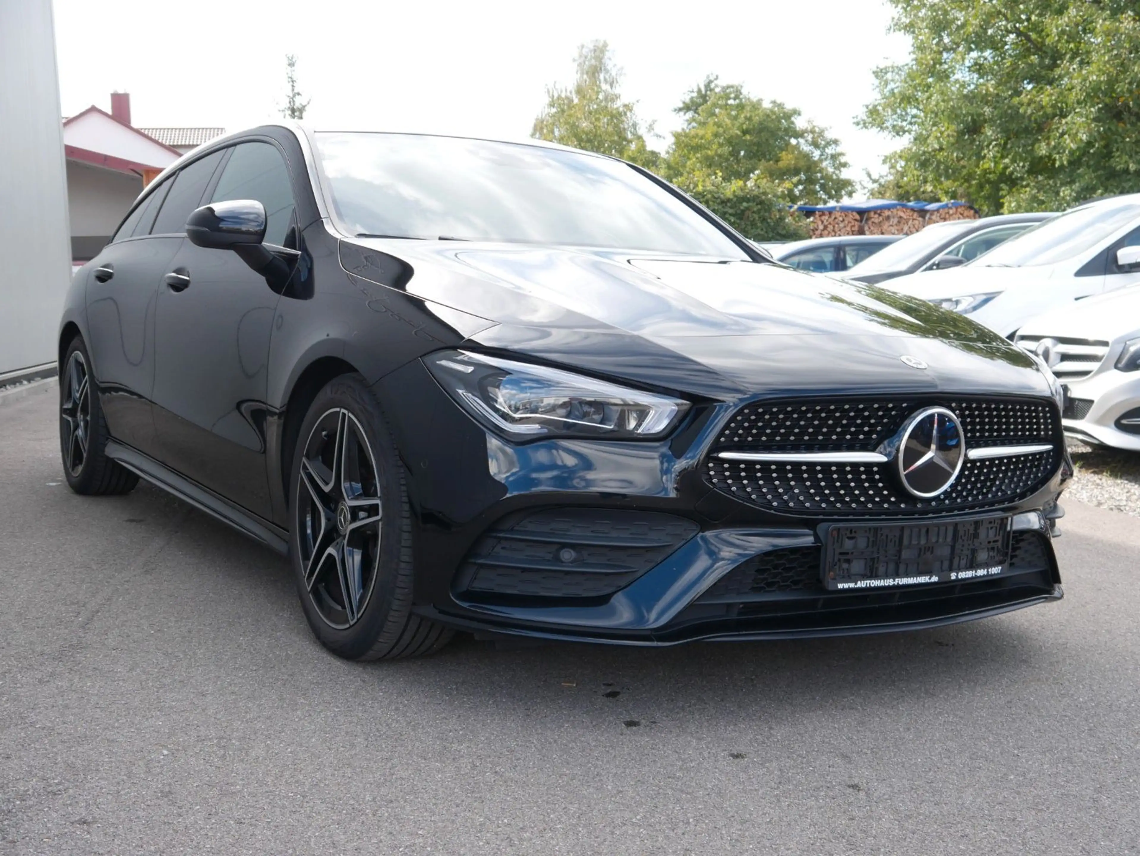 Mercedes-Benz CLA 200 SB AMG-Line NAVI/LED/PANO/RFK/NIGHT — photo 5