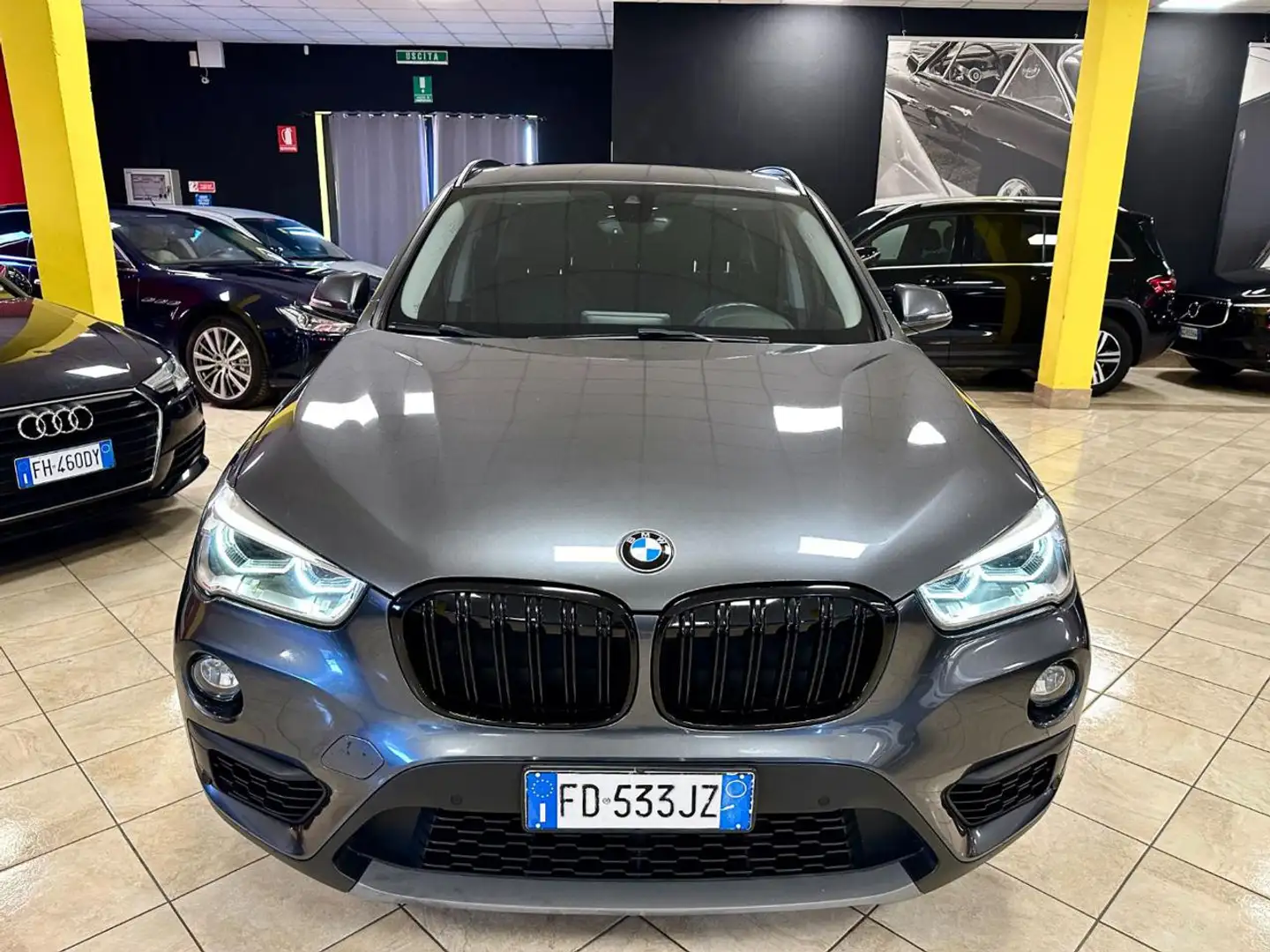 BMW X1 xDrive18d TETTO LED XENO NAVI GRANDE AUTOMATIC Grigio - 2