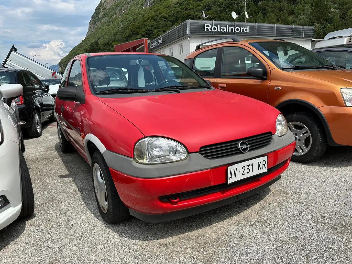 Opel Corsa 3 Porte 1.0 12v 55cv Swing 1010084 Rot - 1