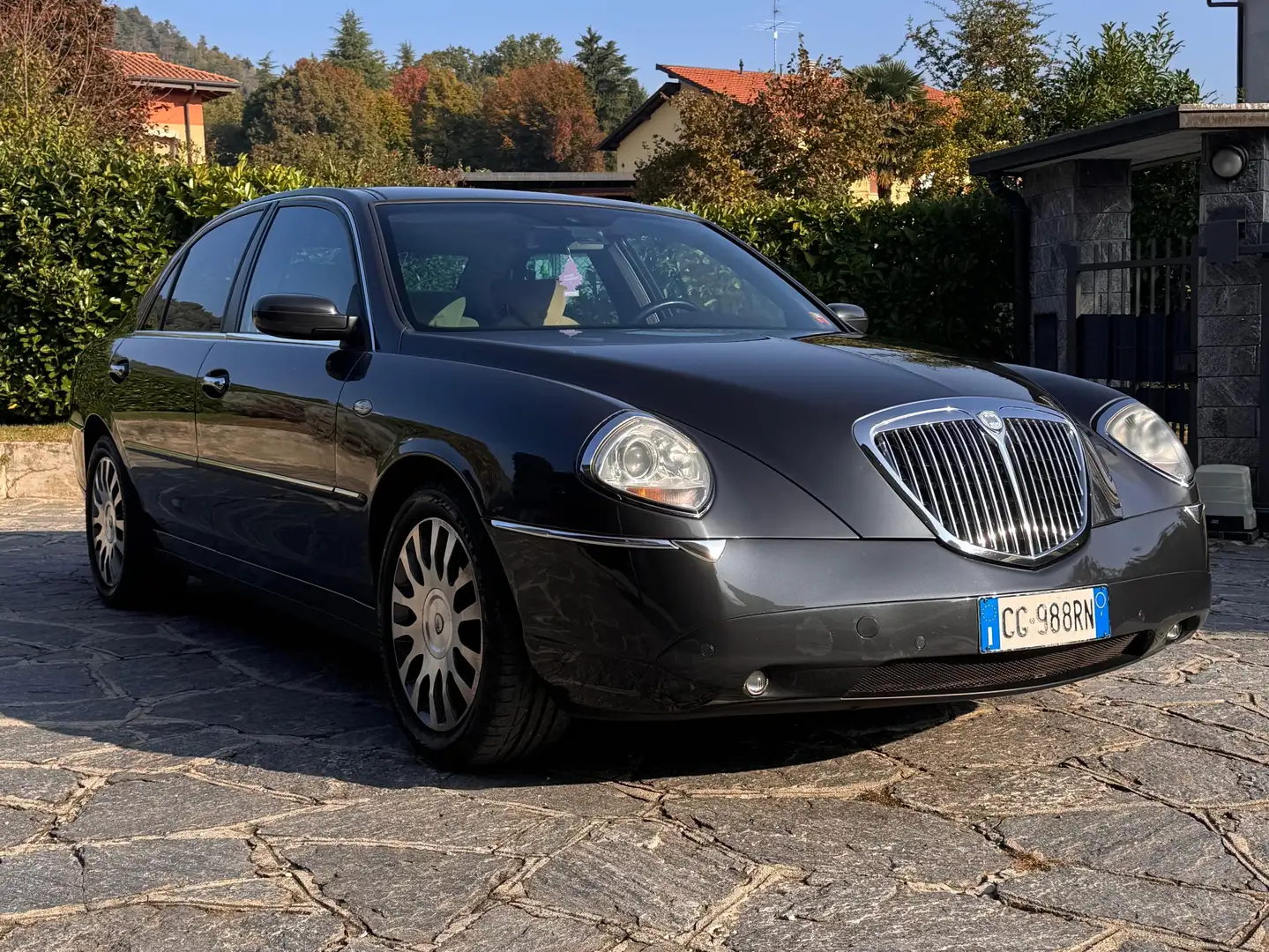 Lancia Thesis 2.0 turbo Szary - 1