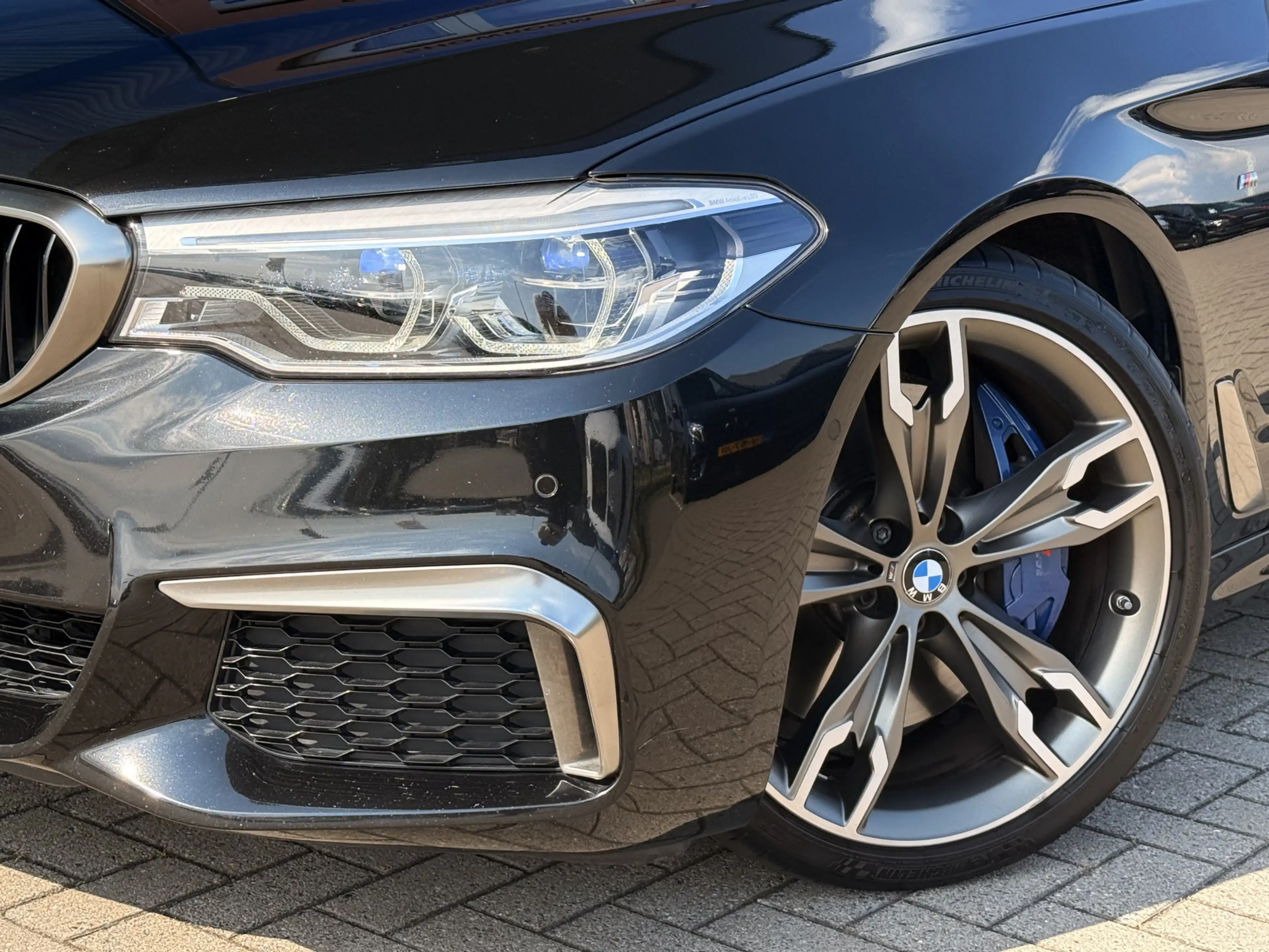 BMW M550 5-serie M550i xDrive High Executive | 4WS | Soft-C — photo 6