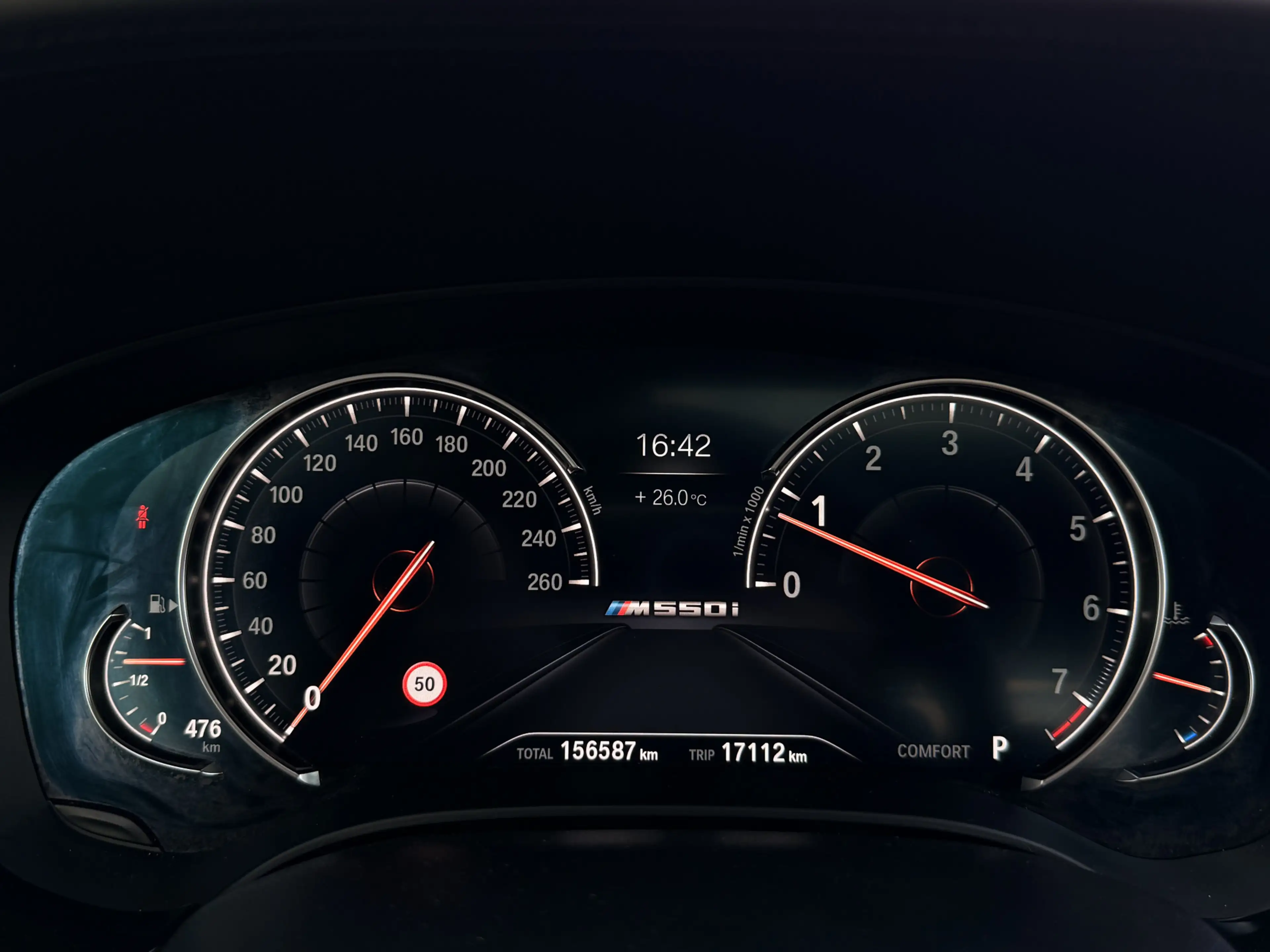 BMW M550 5-serie M550i xDrive High Executive | 4WS | Soft-C — photo 29
