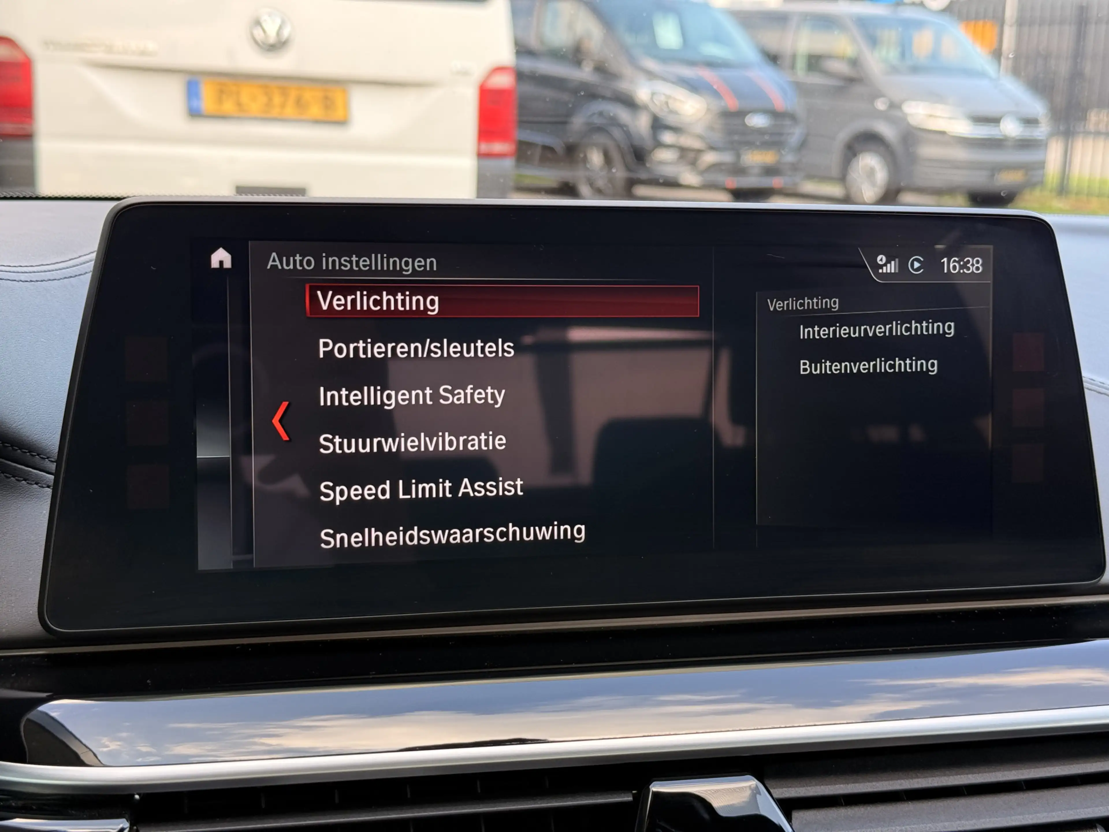 BMW M550 5-serie M550i xDrive High Executive | 4WS | Soft-C — photo 35