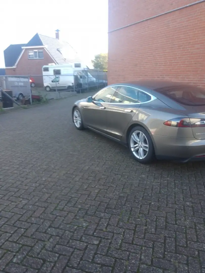 Tesla Model S motors 70D Base Grijs - 2