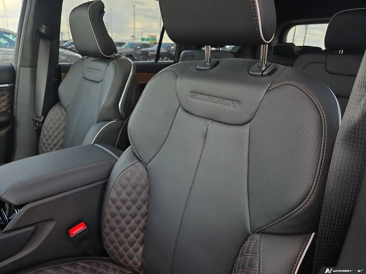 Jeep Grand Cherokee fotografie Jeep Grand Cherokee