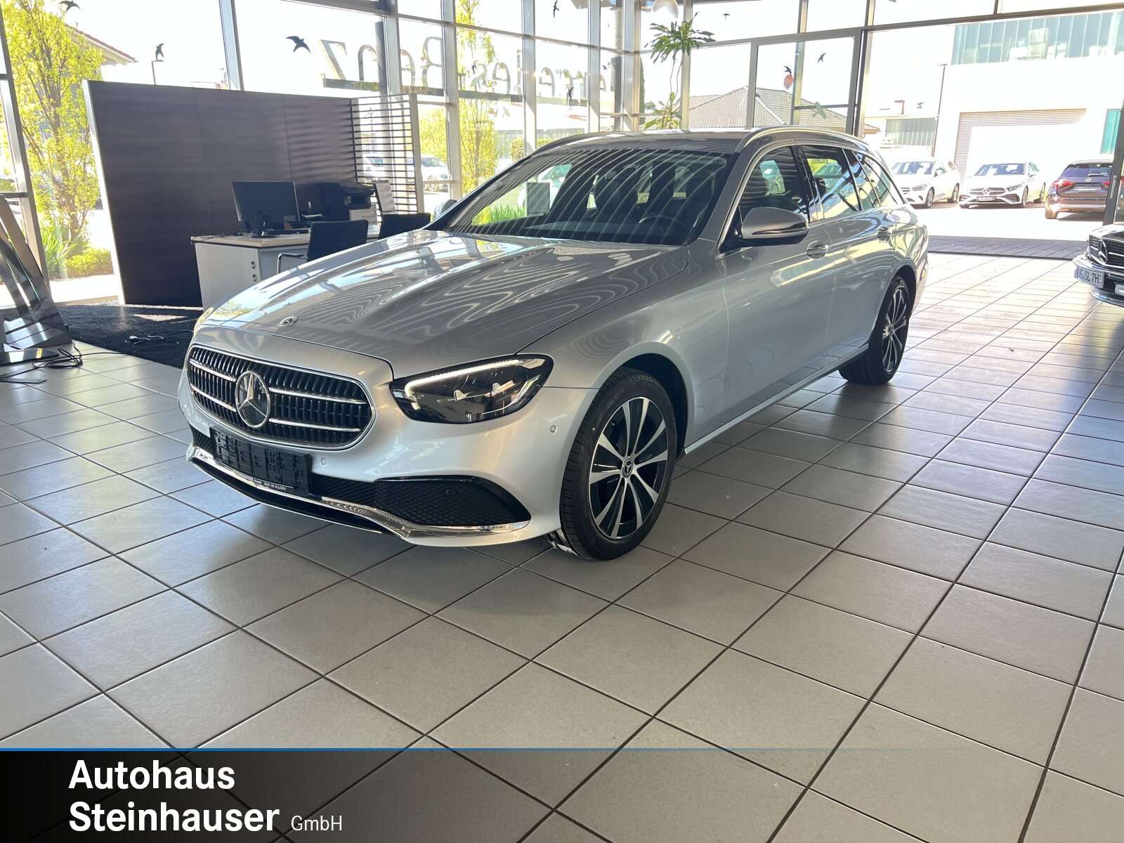 Mercedes-Benz E 220