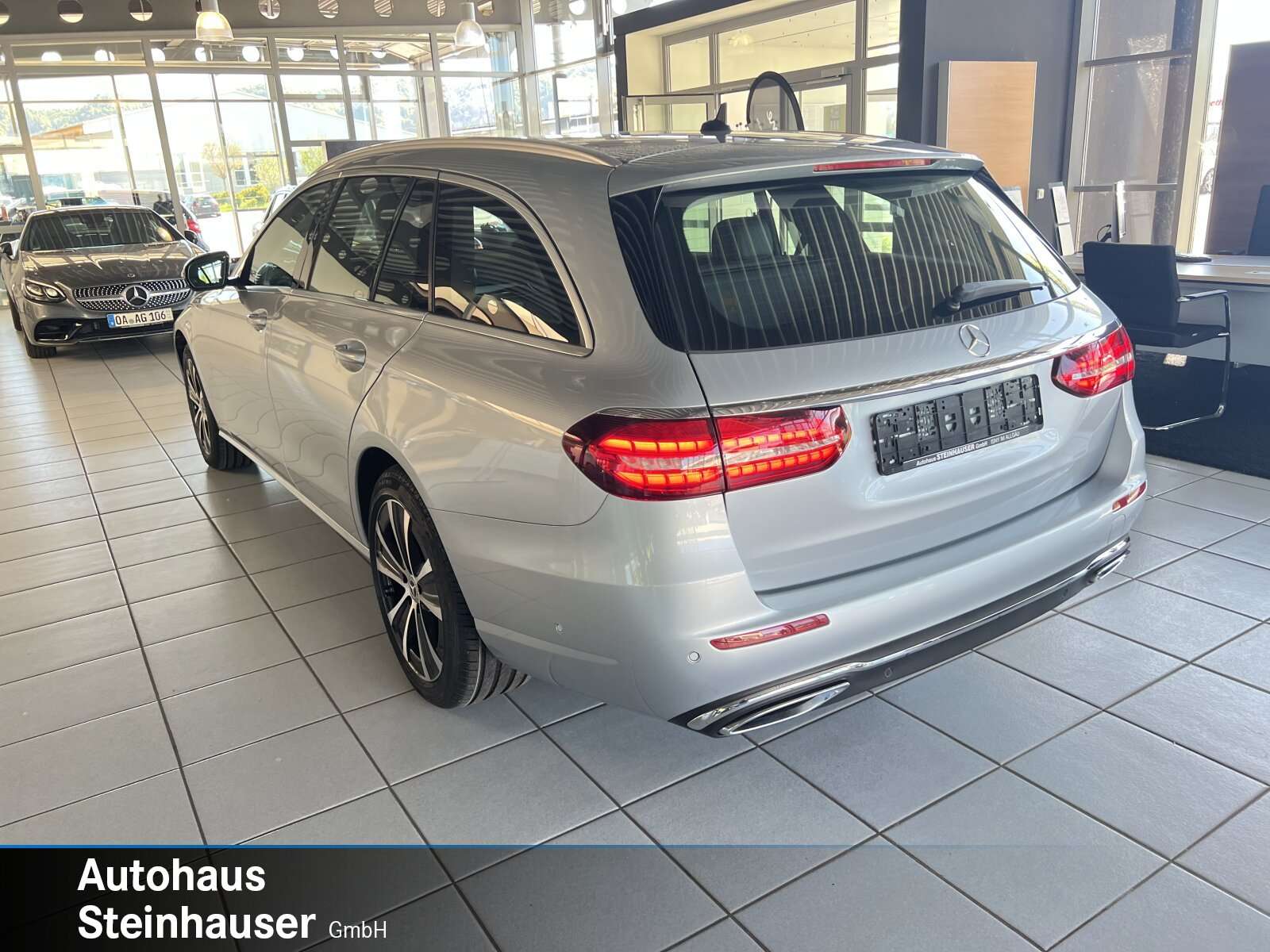 Mercedes-Benz E 220