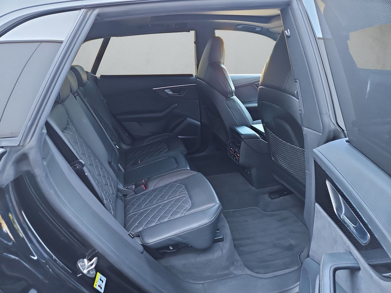 Audi SQ8 4.0 TFSI quattro tiptronic *Matrix*Pano*B&O* — photo 12